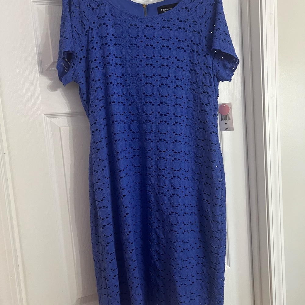 Chic Blue Lace Mini Dress